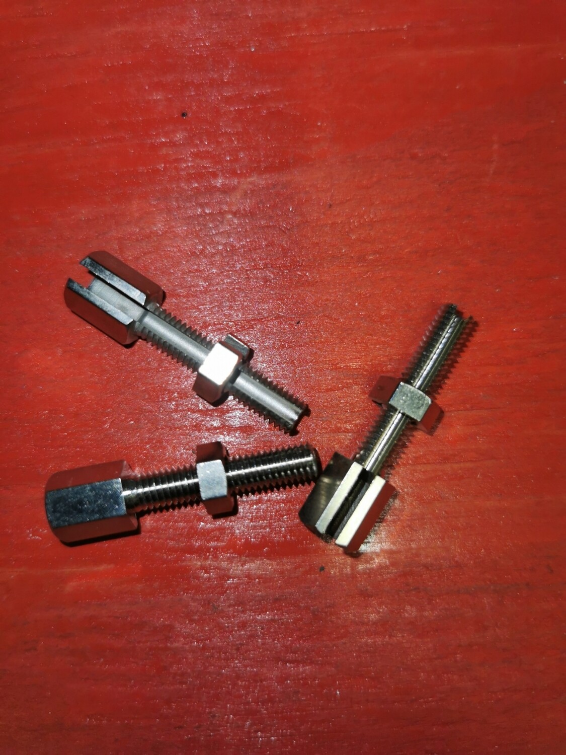 Stellschraube M5x24 Geschlitzt