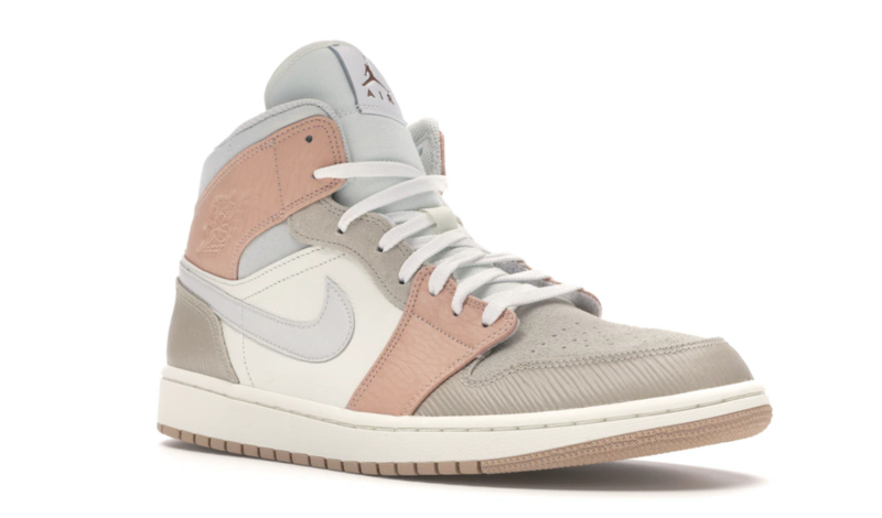Jordan 1 Mid Milan