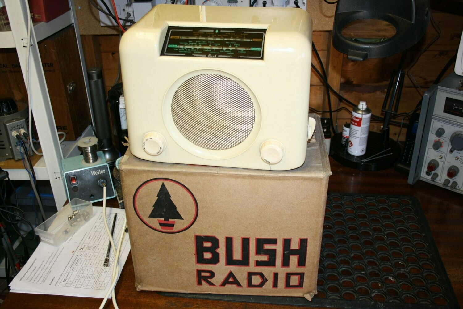 Bush DAC90A (cream with original box) (SOLD)