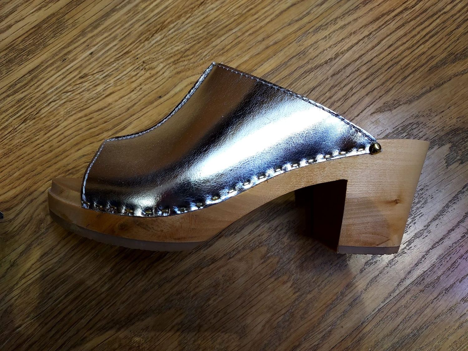 Julia Argent  L'Artisan