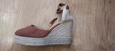 CARINA 8 ED Pecan · Castañer CARINA 8 ED Pecan · Castañer
