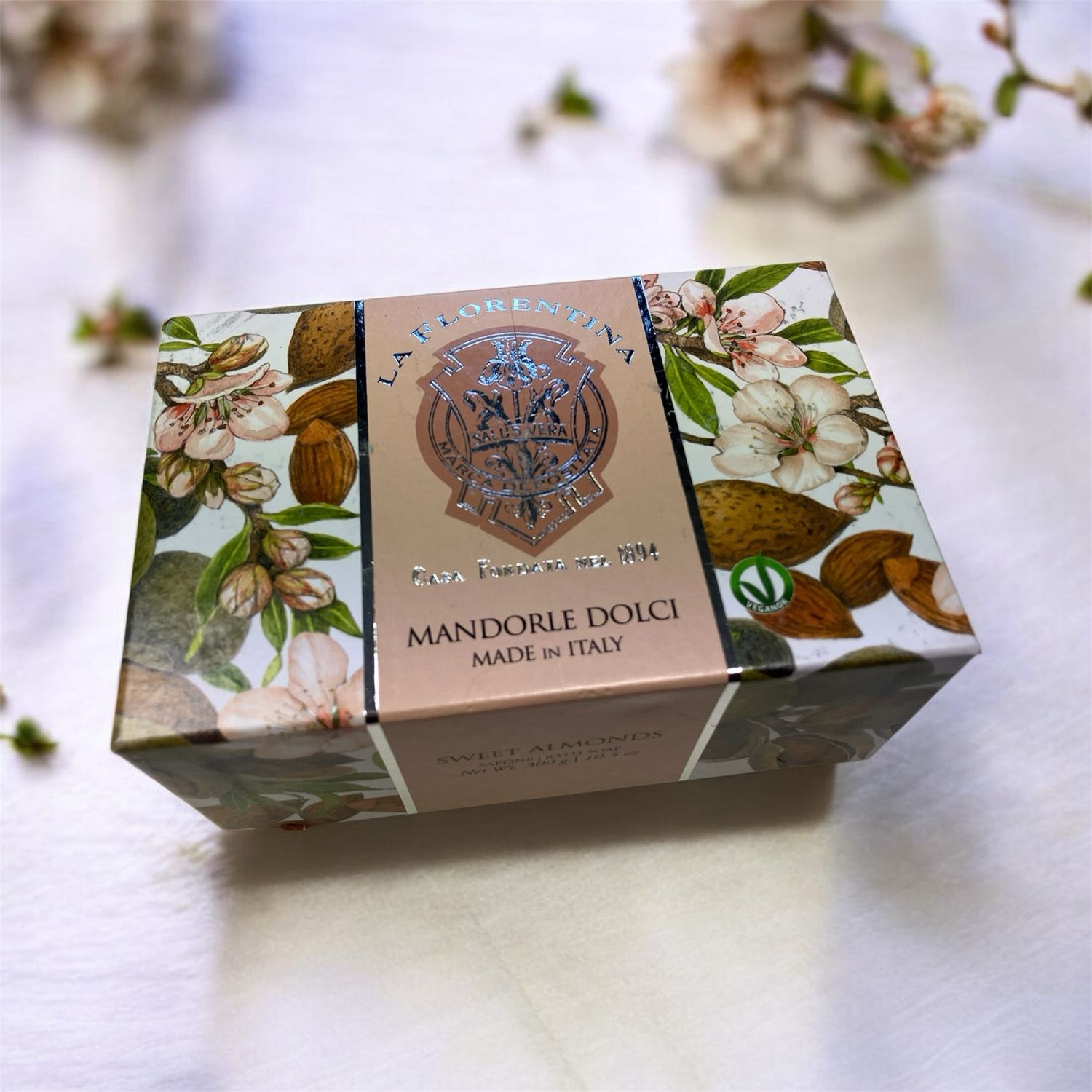 La Florentina Süße Mandelseife 300 Gramm La Florentina Süße Mandelseife 300 Gramm