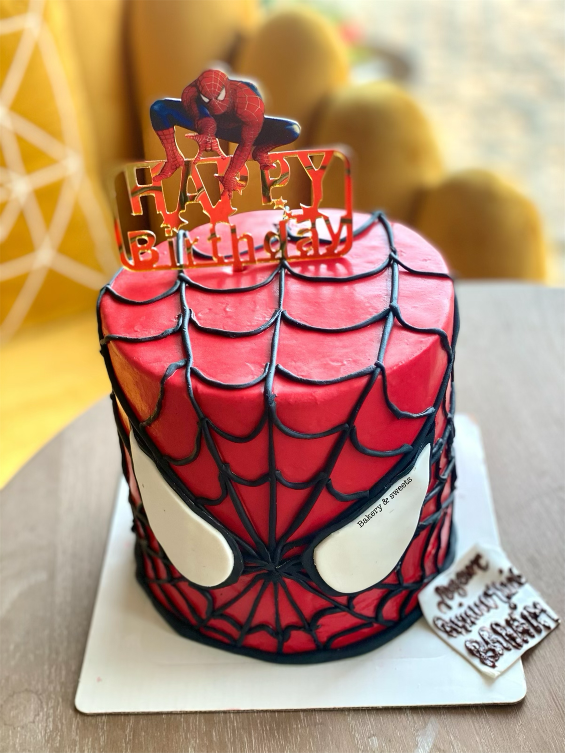 Gâteau d'anniversaire spiderman