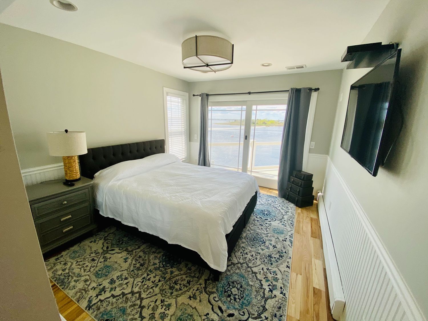 5 Bedrooms
