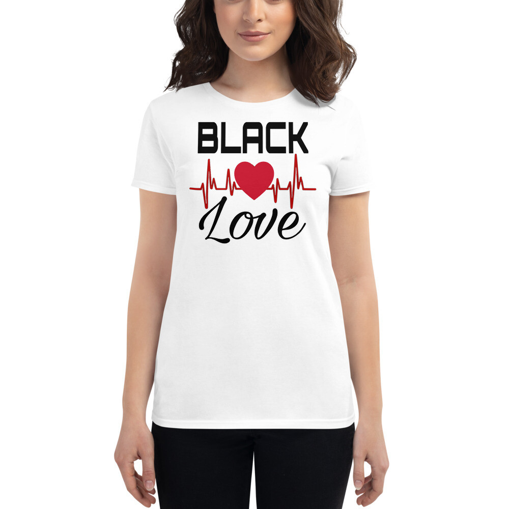 Women&#39;s short sleeve t-shirt