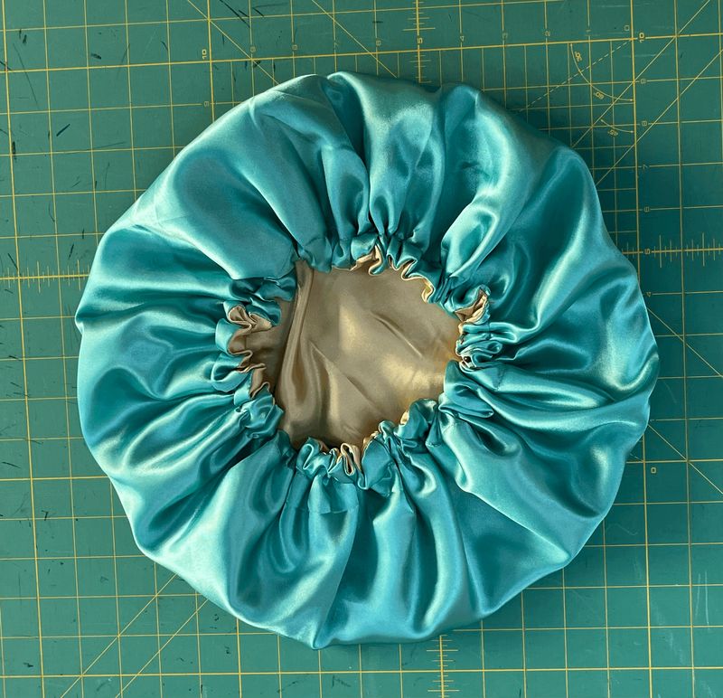 Tealish Bonnet