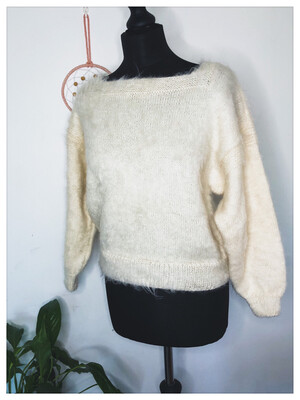 80’s Mohair Batwing Jumper Approx Size 8-10