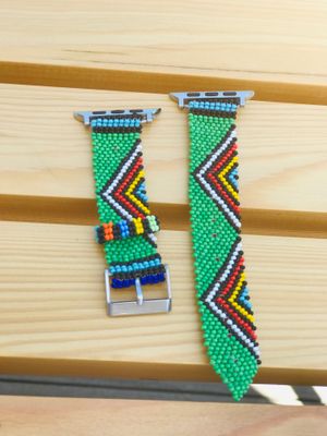LN Njabulo apple band