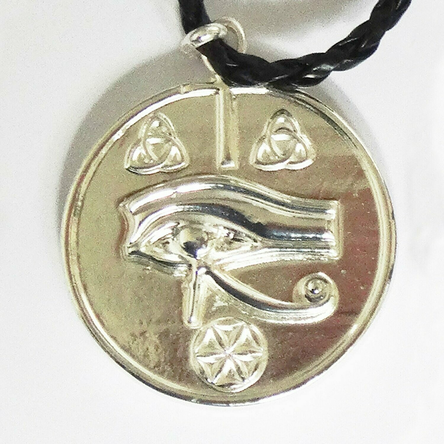 Protector Astral - medalla en plata, ojo en plata - Protector del vehículo