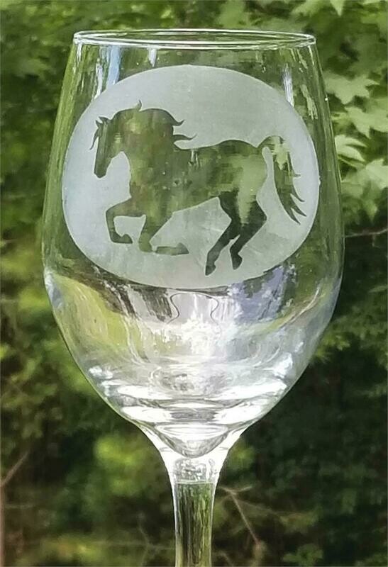 Running Horse Etched Glass  14oz or 20oz Wine Goblet #A89GR