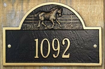 Cast Aluminum Personalized 2 Dimensional Trotting Horse Arched Stall Plaque, #DS512