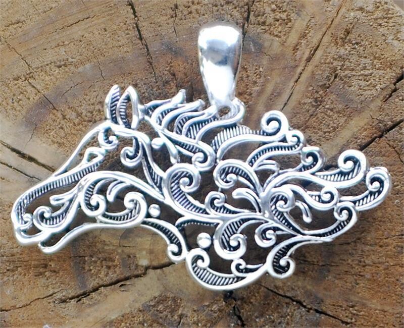 Filigree Horse Head Silver tone Fashion Pendant #5802P