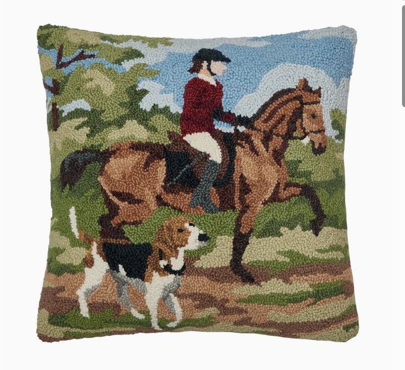 On the Hunt Hooked Wool-velvet backed 18" Pillow  #925TH