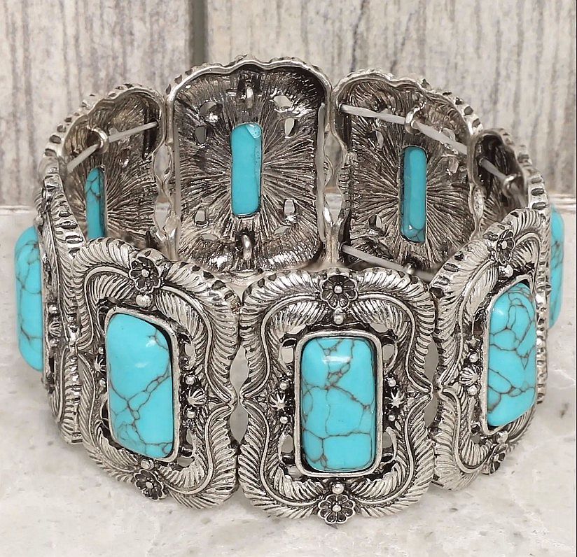 Faux Turquoise Concho Silver tone Stretch Bracelet # 414ft Faux Turquoise Concho Silver tone Stretch Bracelet # 414ft