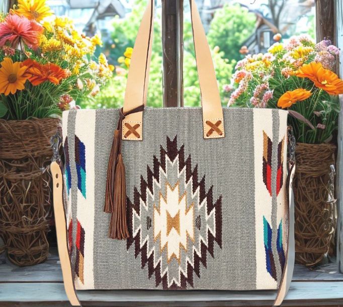 100% Wool Diamond Saddle Blanket & Leather 16 100% Wool Diamond Saddle Blanket & Leather 16" Tote Bag- Natural & grey with tassel accent #AD17