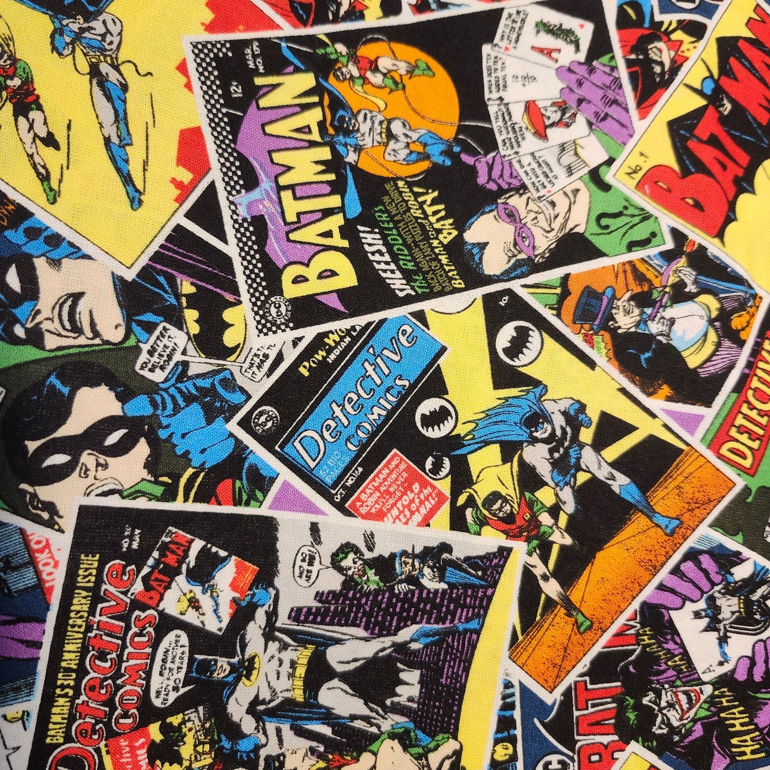 Batman comic  (9x 6 1/2&quot; brim)