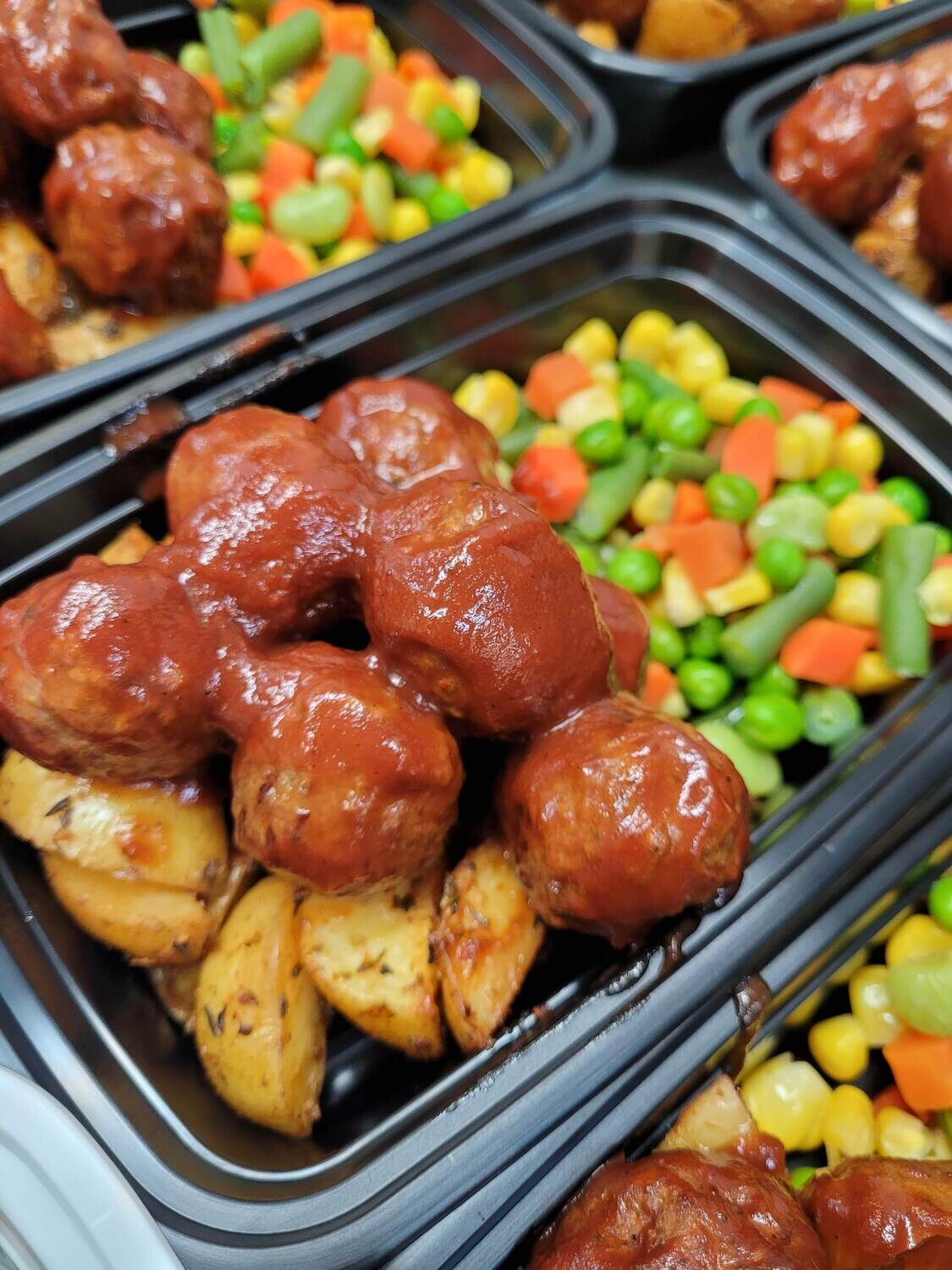 07. BBQ  Meatballs with Roasted Potatoes & Vegetables
