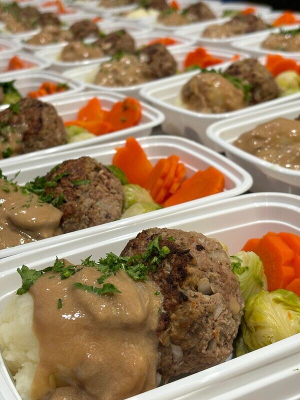 08. Salisbury Steak with Mushroom Cream Sauce, Vegetables &amp; Mashed Potatoes