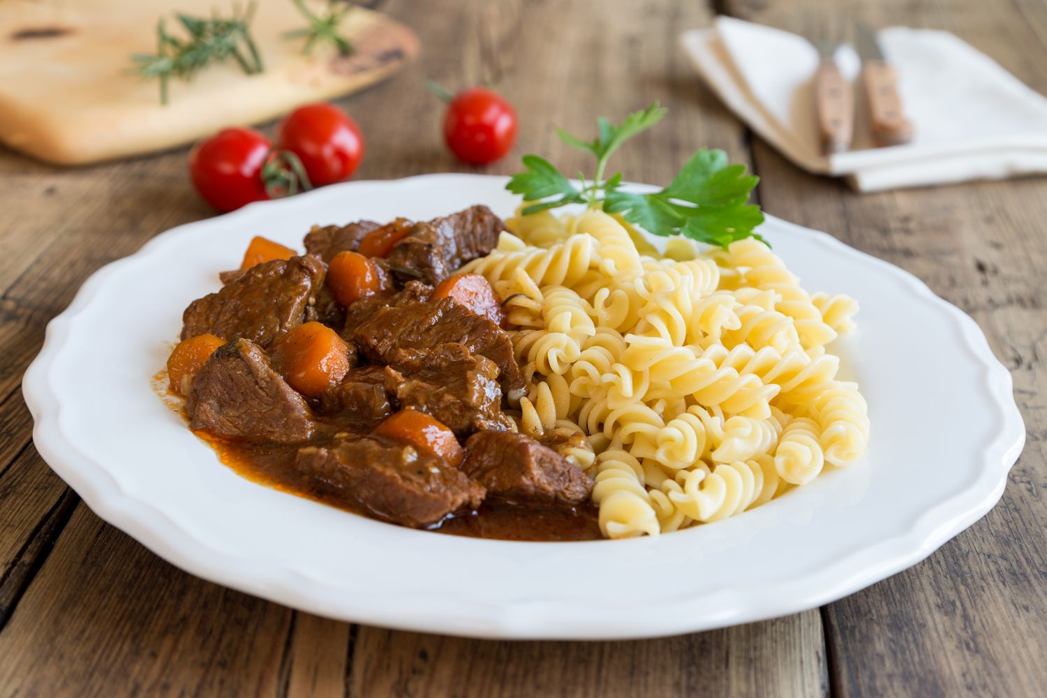 08. Hungarian Goulash with Egg Noodles and  Green Beans