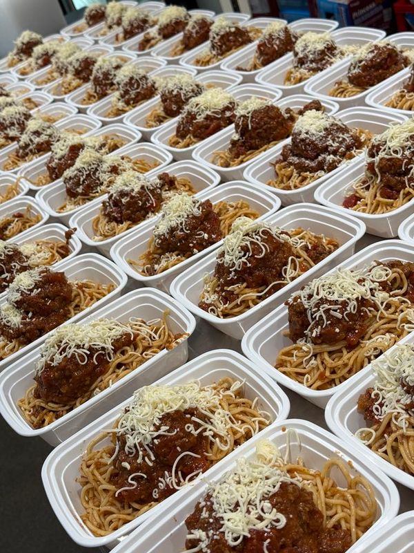 09. Spaghetti with Meat Sauce (Spaghetti Bolognese)