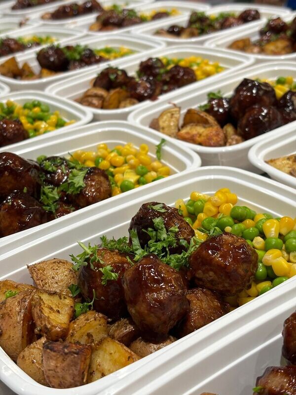 07. BBQ  Meatballs with Roasted Potatoes &amp; Vegetables
