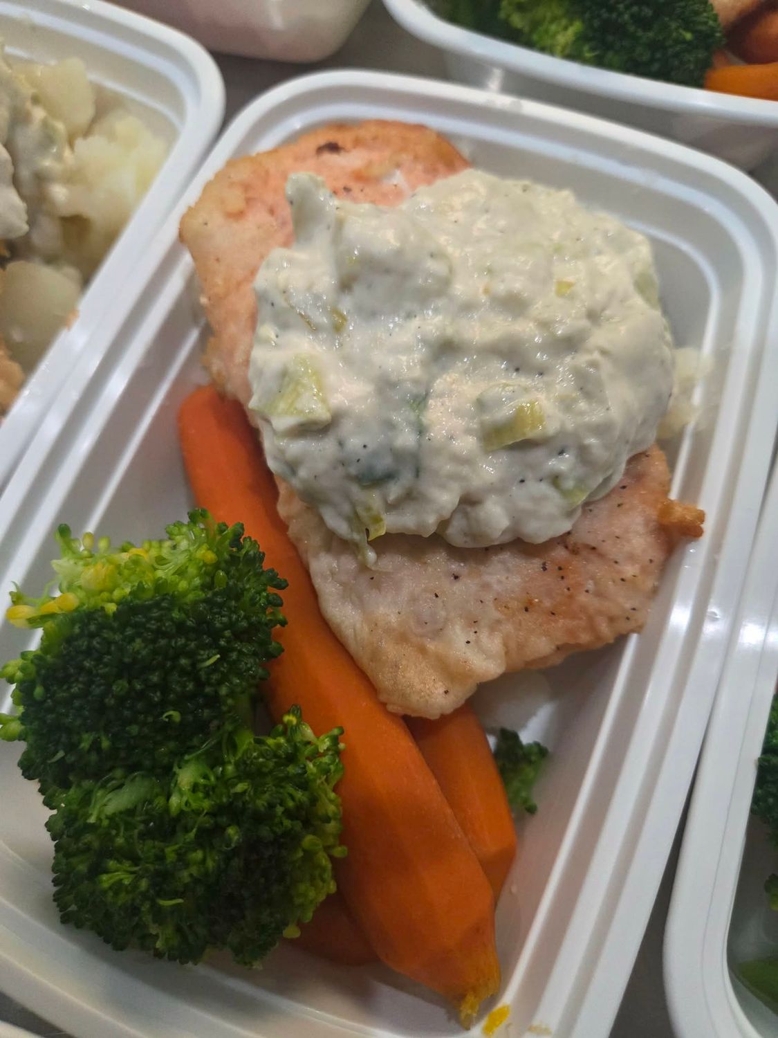 10. Atlantic Salmon Fillet with  Creamy Leek Sauce, Potatoes &amp; Vegetables