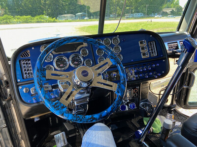 2000-2005 Peterbilt Dash Panels