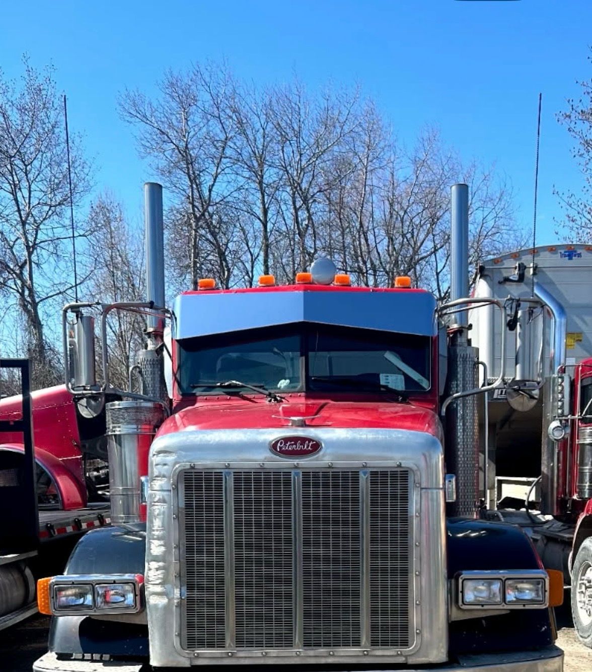 13x10 Reverse Bow tie Peterbilt Visor