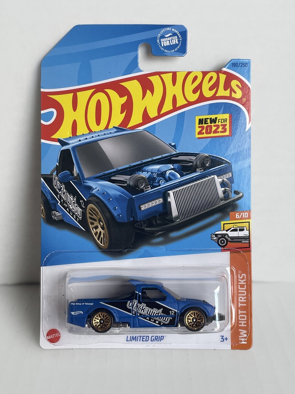 Hot Wheels Black Widow Exhaust S10 Drift Truck - Blue and Gold Hot Wheels Black Widow Exhaust S10 Drift Truck - Blue and Gold