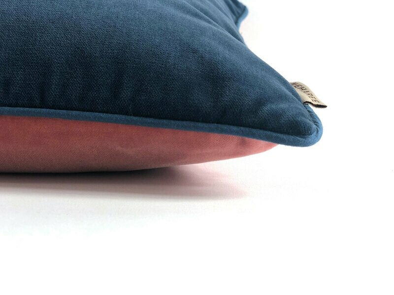 MEHAREE - Coussin 40X60 cm - Velours coton - Bleu et Rose poudrée
