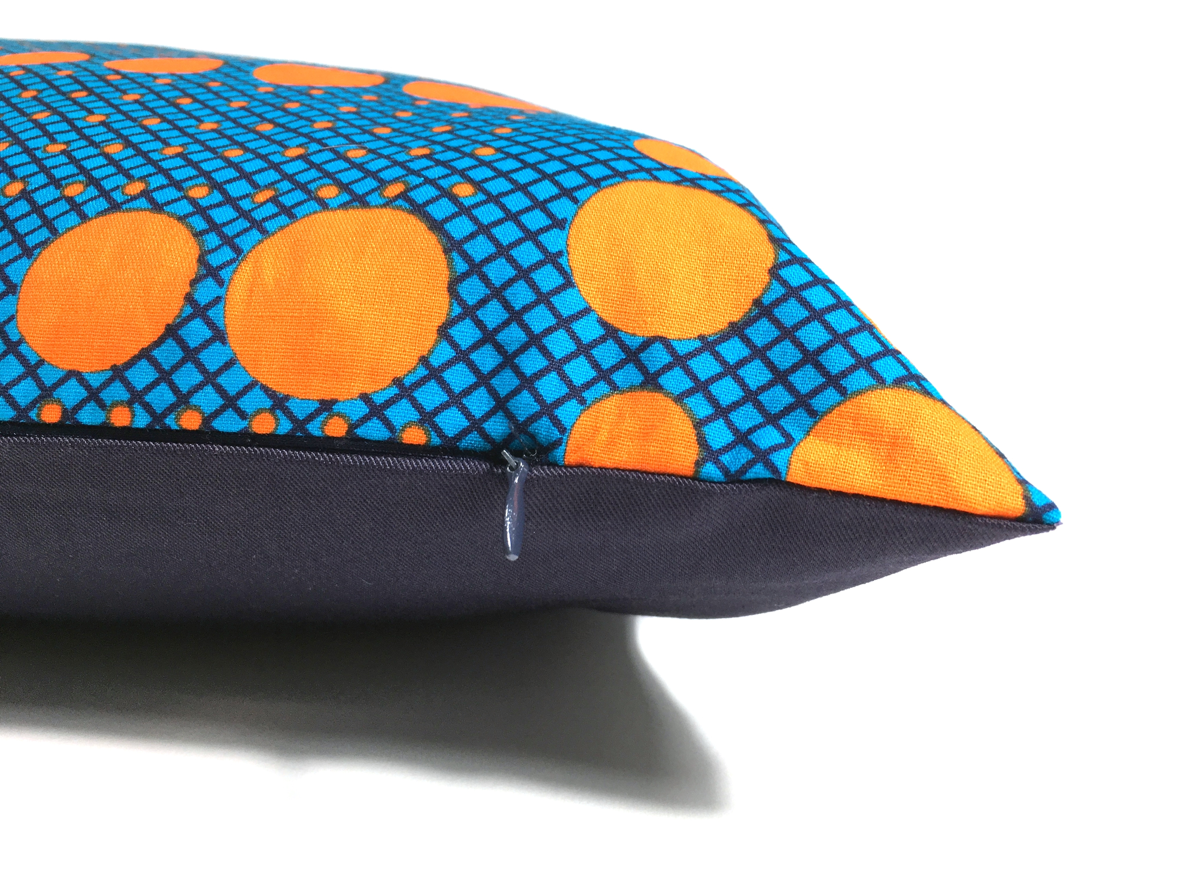 MEHAREE - Coussin 40 x 60 cm - en tissu WAX, Bleu et bulles Orange