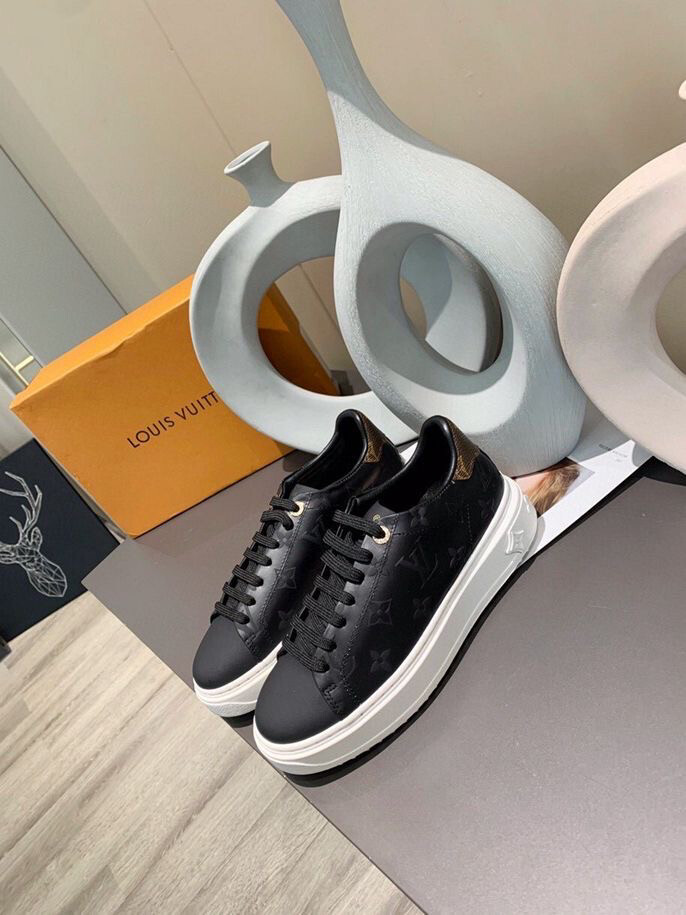 Louis Vuitton scarpe