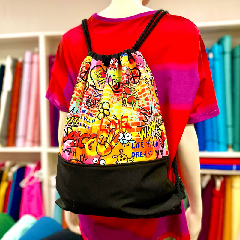Drawstring Bag ‚Colorful Chaos‘ schwarz Drawstring Bag ‚Colorful Chaos‘ schwarz