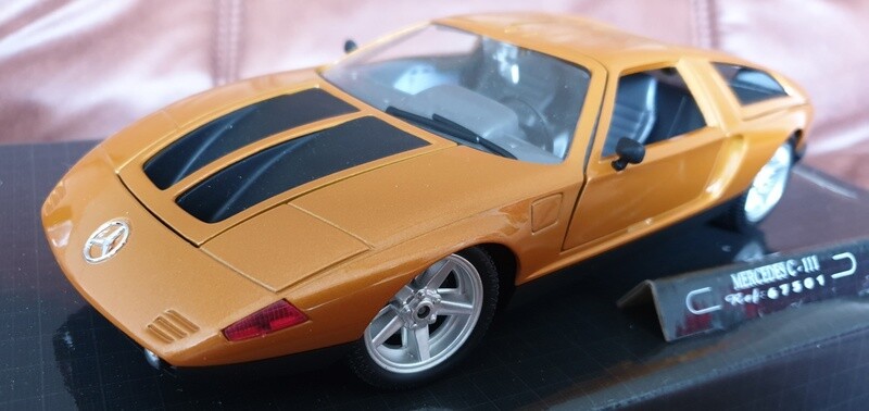 Guiloy 1/18 Mercedes Benz C111 concept
