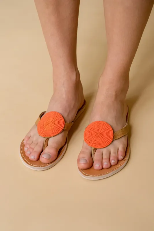 Leren slipper 'the Planet' met kraaltjes- Papaya