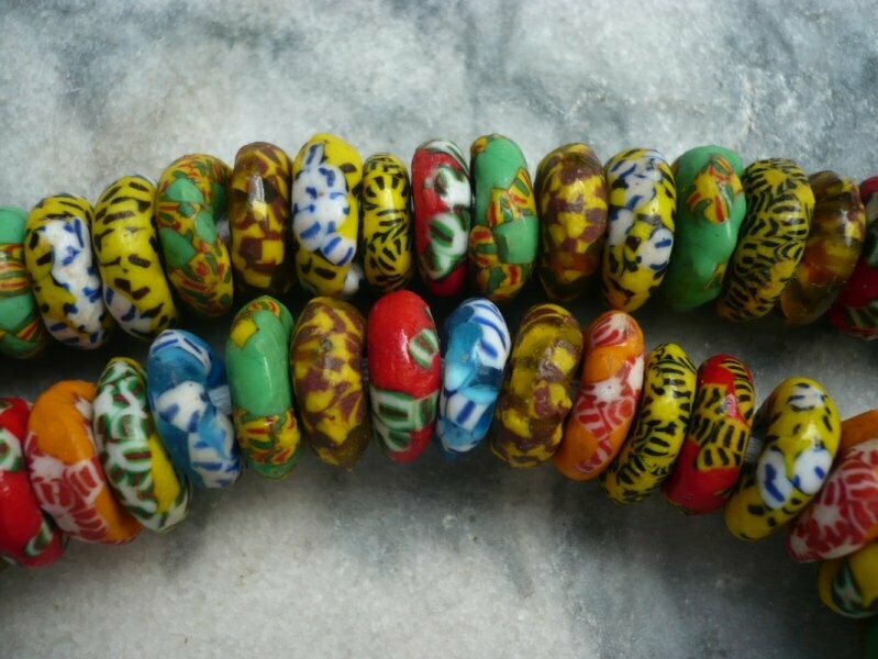 klunkertusse Strang Linsen multicolor 14 mm Krobo Ghana Afrika 
