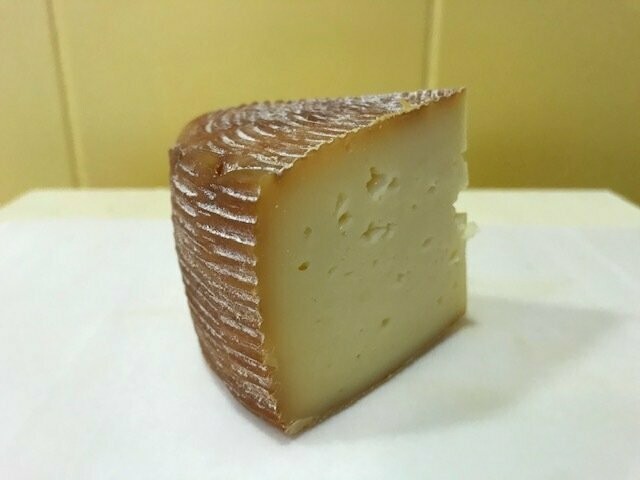 Tome des Croquants affinée à la liqueur de noix