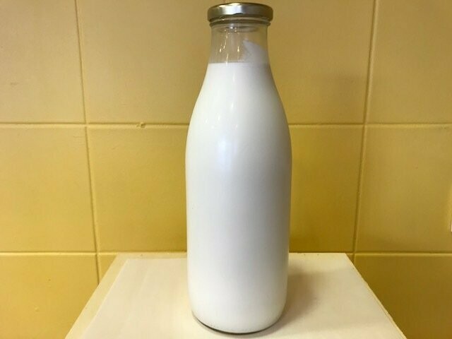 Lait de chèvre entier