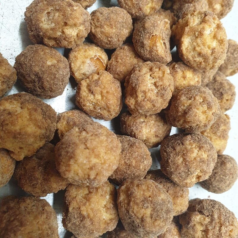 Gebrannte Macadamia Nüsse mit Nutella® Bekannt als Muku - Muku