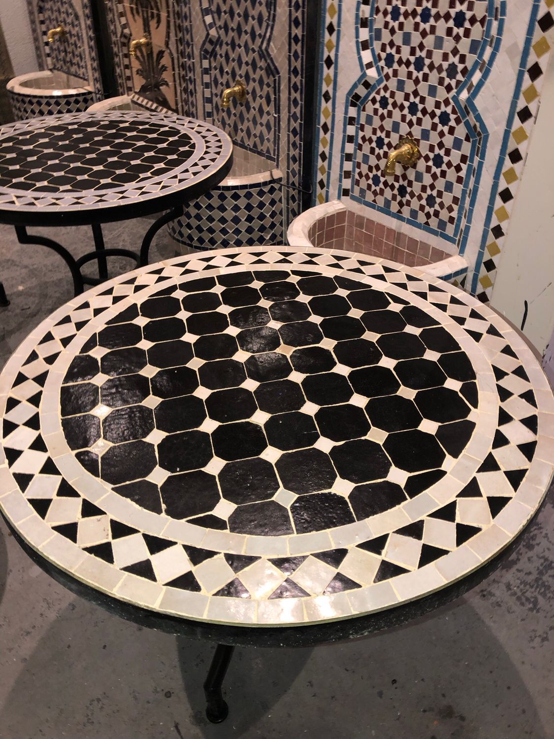Marokkaanse Mozaiek tafel  (blad)  60 cm Zwart-Creme Handgemaakt