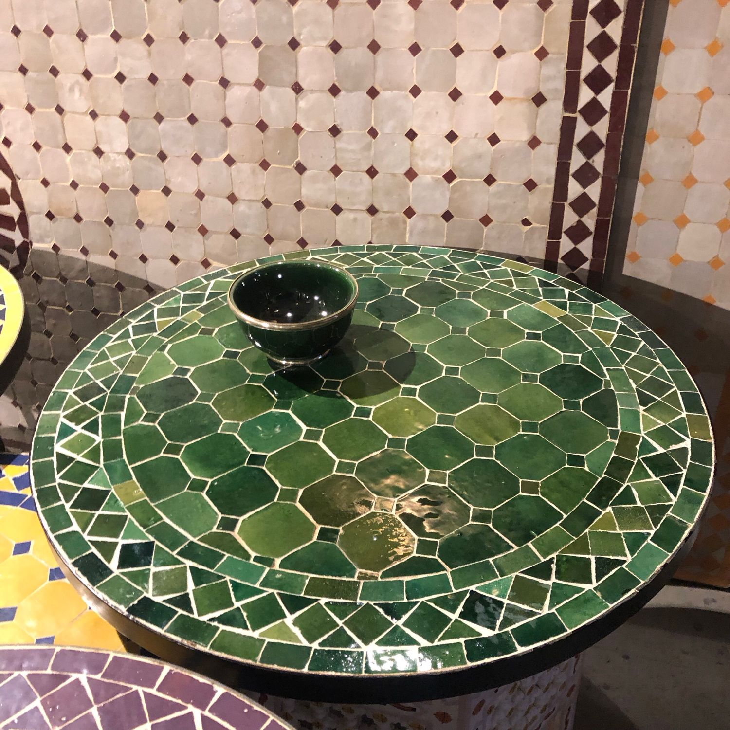 Marokkaanse Mozaiek tafel (blad) 60 cm Tamegroute Groen Handgemaakt — detail 4