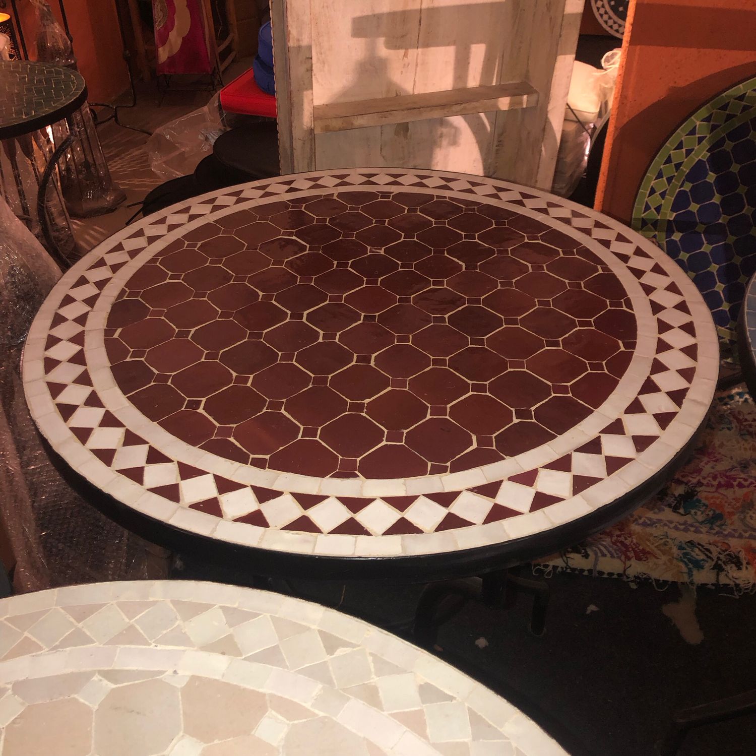 Marokkaanse Mozaiek tafel (blad) 70 cm Bordeaurood-wit 2 Kleur Handgemaakt