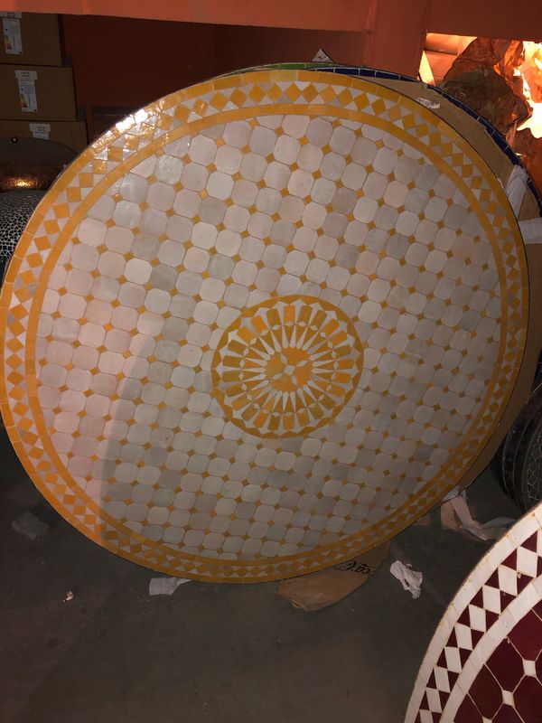 Marokkaanse Mozaiek tafel (blad) Met ROZET  120 cm Creme-Geel