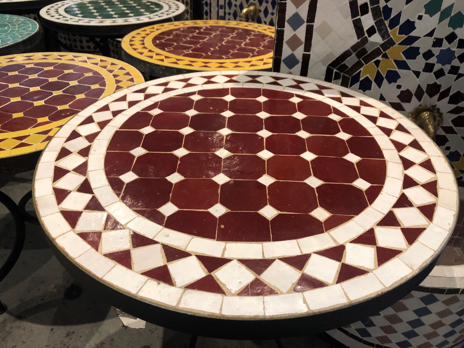 Marokkaanse Mozaiek tafel (blad) 50 cm Bordeaux rood-Wit Handgemaakt
