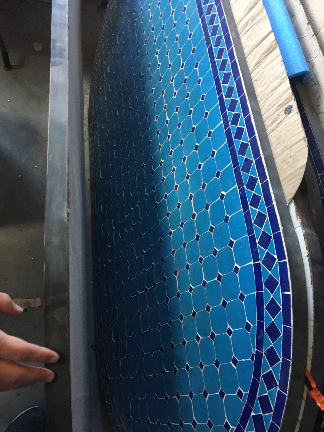 Marokkaanse Mozaiektafel 180 cm Ovaal Inclusief Beste Onderstel en Afwerking !