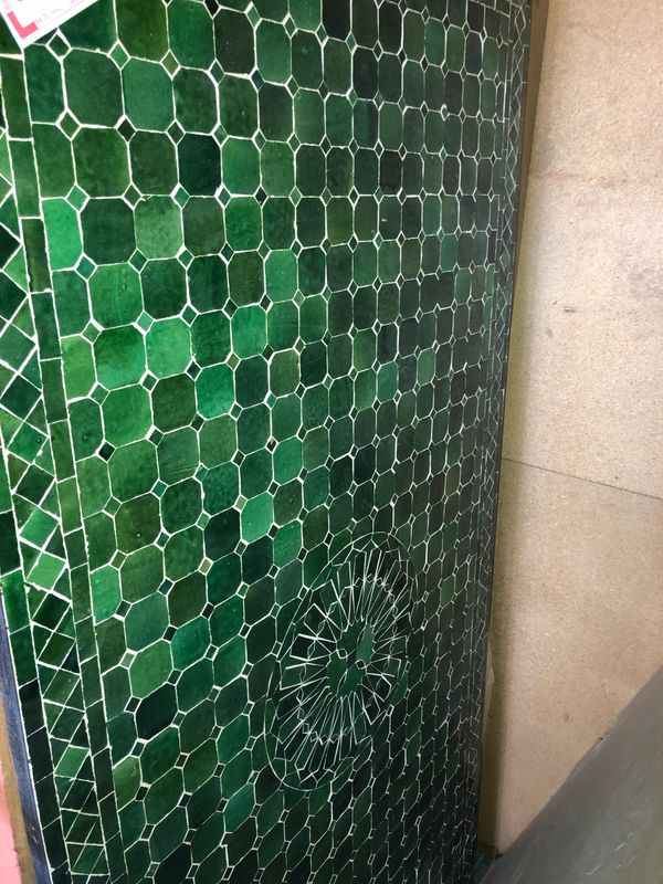 Marokkaanse Mozaiektafel 180 cm Gëemailleerd Inclusief Beste Onderstel en Afwerking !