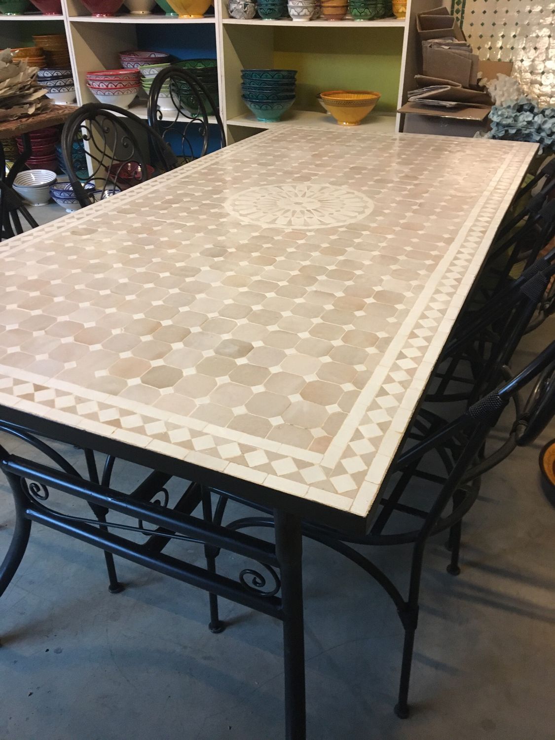 Marokkaanse Mozaiektafel 180 cm Gëemailleerd Inclusief Beste Onderstel en Afwerking !