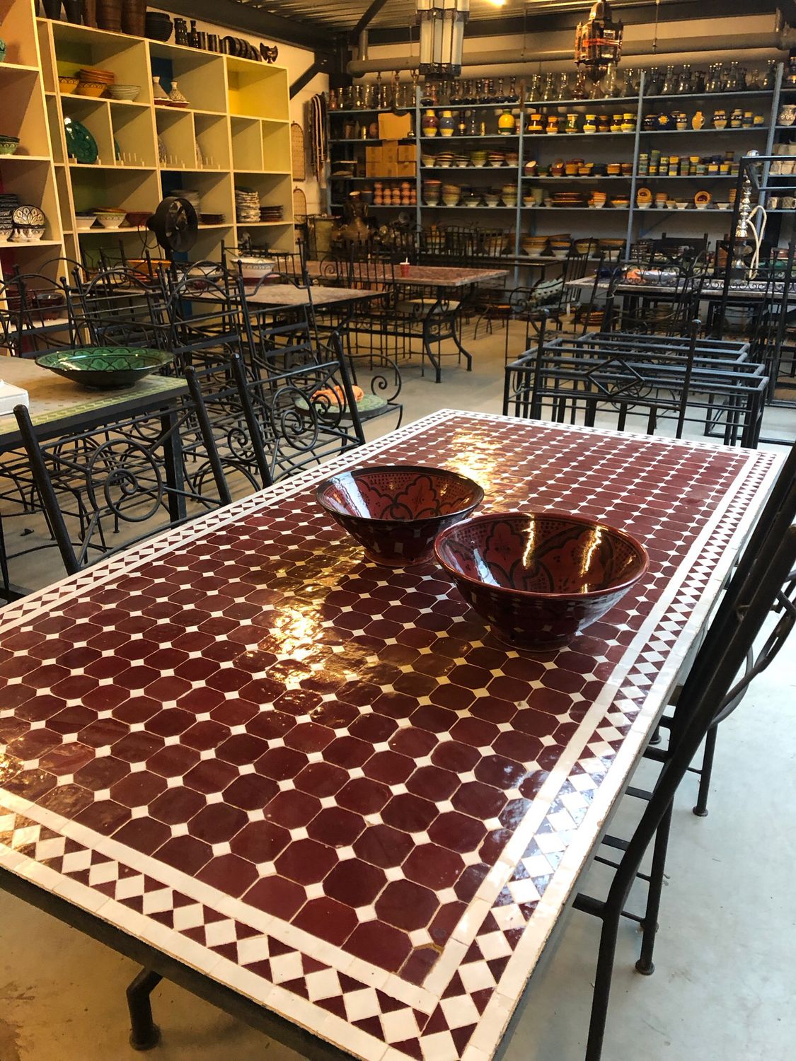 Marokkaanse Mozaiektafel 180 cm Gëemailleerd Inclusief Beste Onderstel en Afwerking !