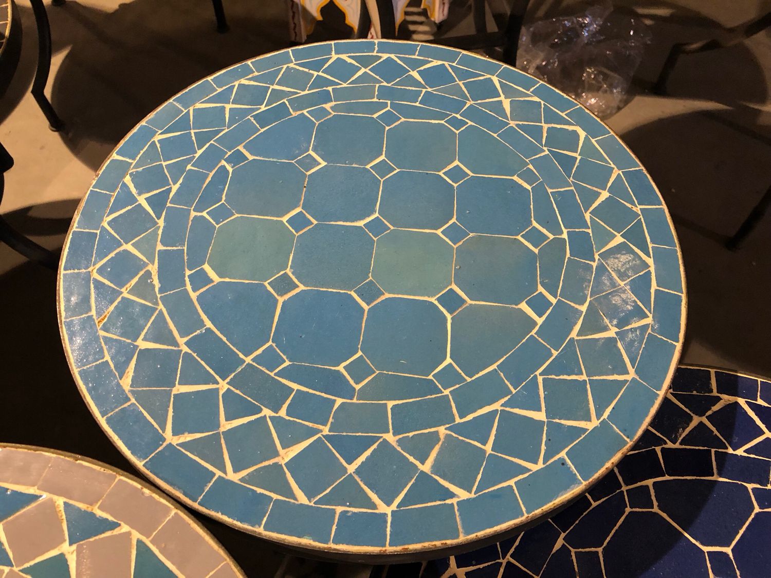 Marokkaanse Mozaiektafel (blad) 40 cm Lichtblauw-Uni Handgemaakt — detail 3