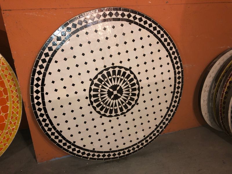 Marokkaanse Mozaiek tafel (blad) 100 cm Met Rozet Wit-Zwart Handgemaakt N 